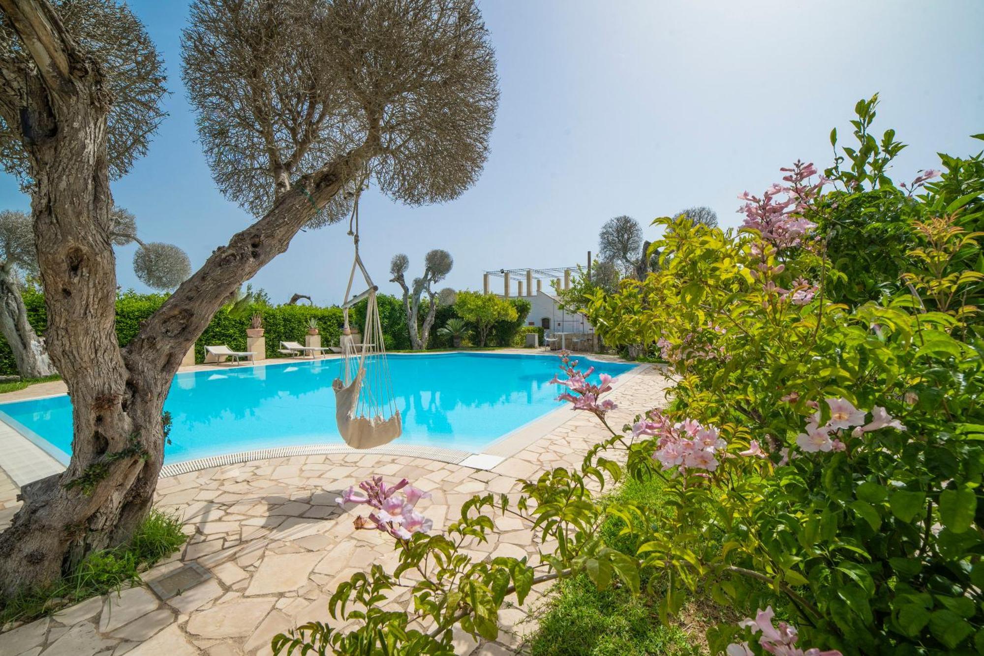 Villa Lisa Garden And Pool - Happy Rentals Melendugno Buitenkant foto
